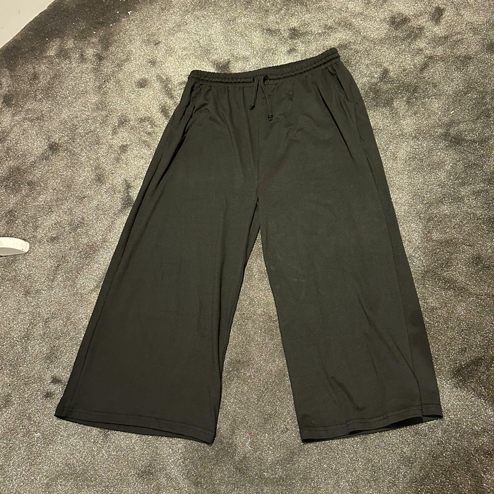 Vintage 80s cropped pants jams